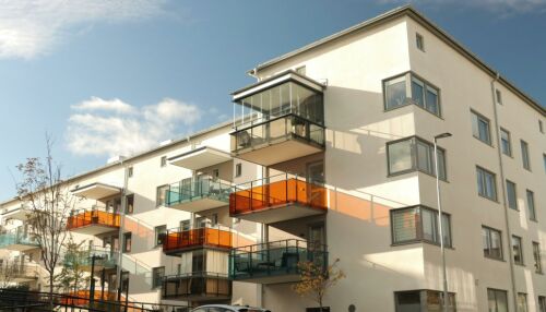 Achizitionarea primei locuinte pare tot mai inaccesibila in Europa