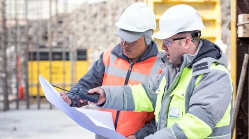 Managerii din constructii estimeaza cresterea productiei, dar mai ales a preturilor lucrarilor